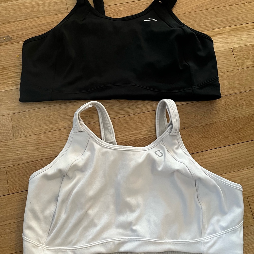 Moving Comfort and Brooks “Fiona” Wire free High Impact Sports Bra Lot size 42DD